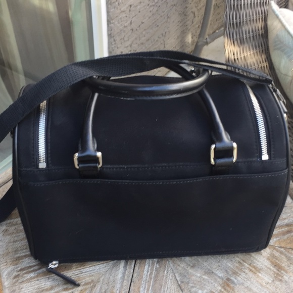 Black COACH SATCHEL - Picture 1 of 5